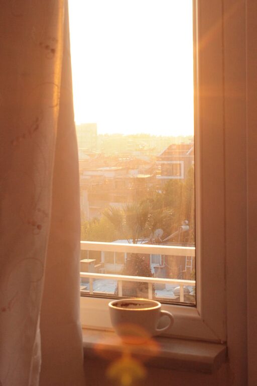Tips for Creating a Relaxing Morning Routine to Start Your Day Positively